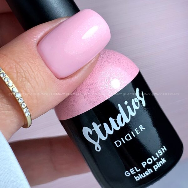 studios didier hibrid gél lakk, blush pink, 8 ml