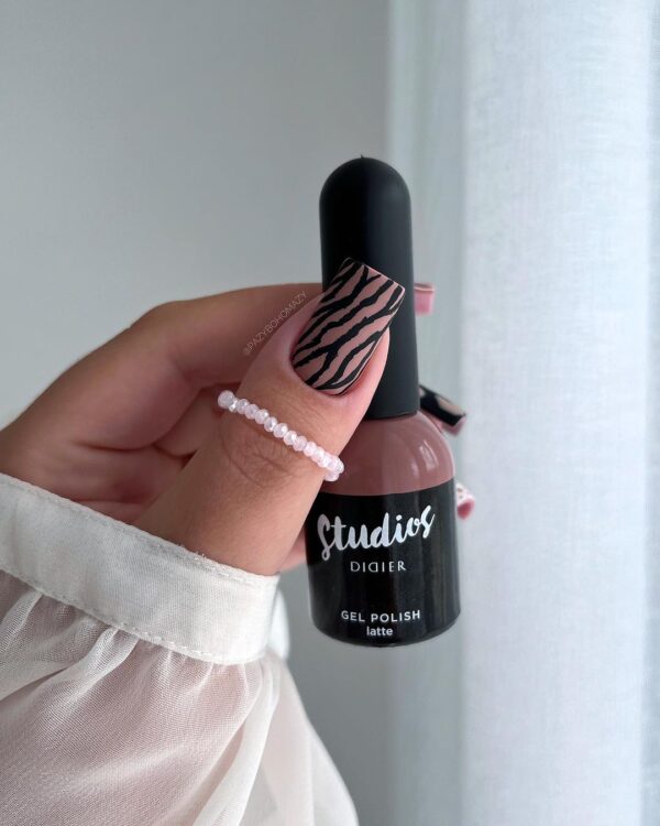 studios didier hibrid gél lakk, latte, 8 ml