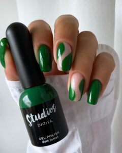 studios didier hibrid gél lakk, dark forest, 8 ml