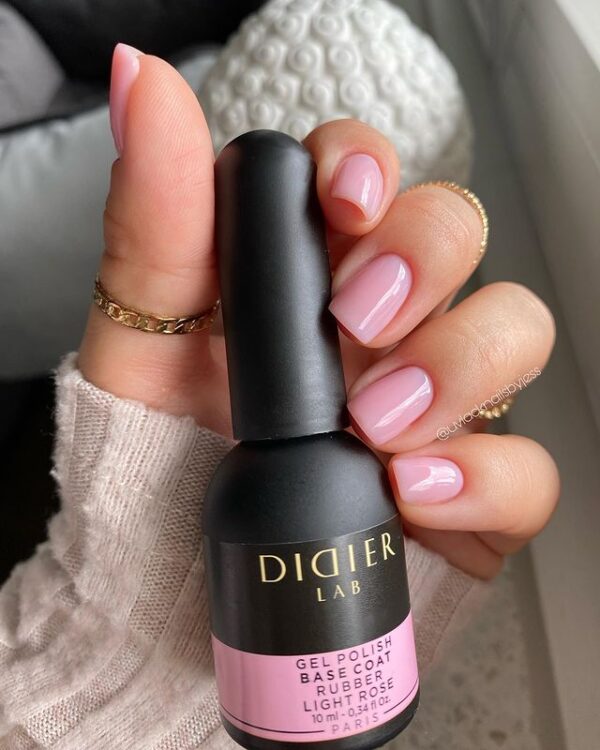 rubber base alapozó lakk valódi gumival, light rose, 10 ml