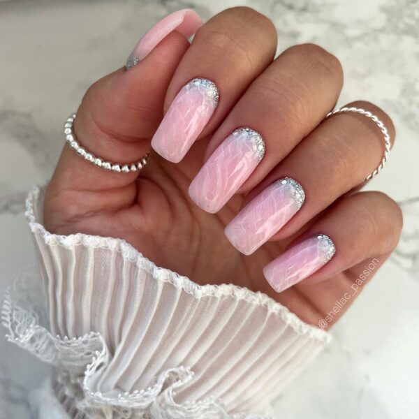 rubber base alapozó lakk valódi gumival, milky pink, 10 ml